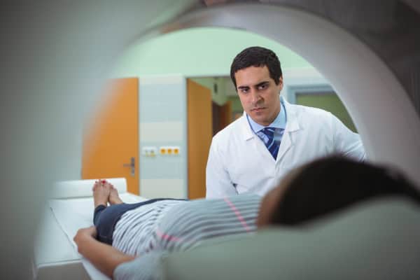 בדיקה בטכנולוגיית CT - מה קורה בסריקת בטן ואגן ואיך מתכוננים נכון 3 בדיקה בטכנולוגיית CT מה קורה בסריקת בטן ואגן ואיך מתכוננים נכון